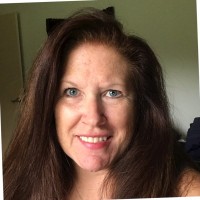 Leanne Cole