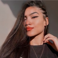 Lorena Almeida