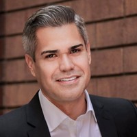 Juan C Barraza