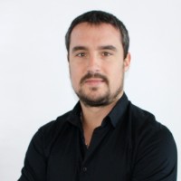 Eric AUER