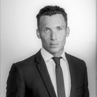Mathew L Gray