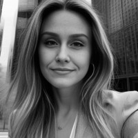 Chelsea L.