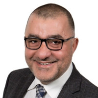 Latif Al-Rubayee, Broker
