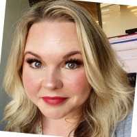 Ellen Kelly, Mba