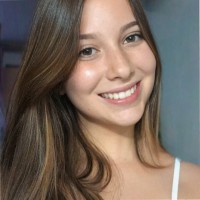 Vitória Barros