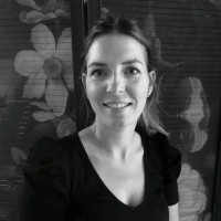 Deborah Van Schaik