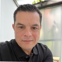Ramiro González