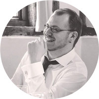 Dr Chris Beaumont