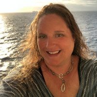 Tricia Henoch