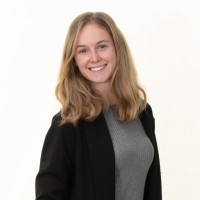 Yasmine Zuber