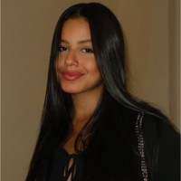 Ana Caroline Menezes Lau