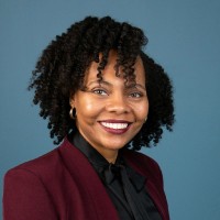 Michelle Daniels, Mpa