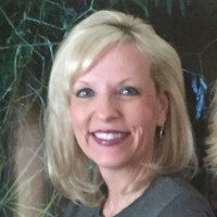 Lindsey Lange, Cisr