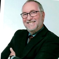 Lutz Henselmann