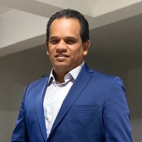 Gabriel López