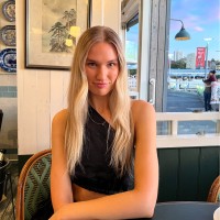 Lauren Dutch