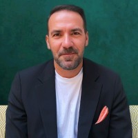 Metin Özkan