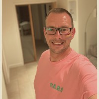 Simon Neale