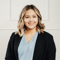 Yessenia Dragustinovis