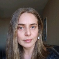 Elizabeth Acevedo D.