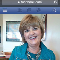 Leslie Holmes