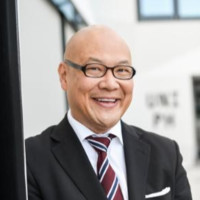 André J. Niedermann