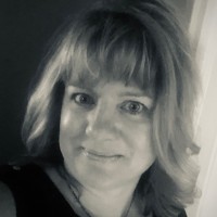 Tami Hoar