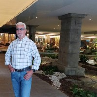 Manuel Lara