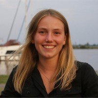 Julia Bakker