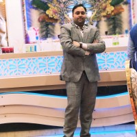 Vicky Pandit
