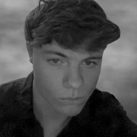 Dylan Tucker