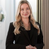 Lovisa Tadic Hård