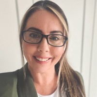 Kerrie Tomris