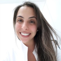 Angélica Reis