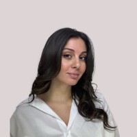 Julie Sabet
