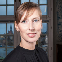 Maj-Britt R. Hansen