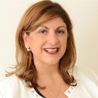 Fay Petrou