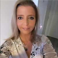 Debbie Van Den Oever