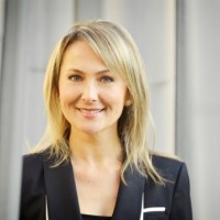 Dr. Elena Temper