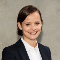 Julia Maak