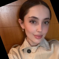 Emelly Nadinne León Hernández