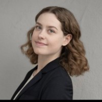 Phoebe Levine