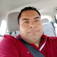 Erik González