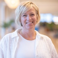Debbie Mast