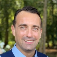 Damien Favreau