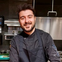Hikmet Gezer