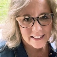 Shirley Bauer