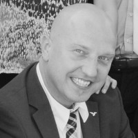 Chris Van Hoey