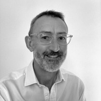 Simon Kingsley  FRICS