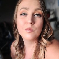 Amber Hutt